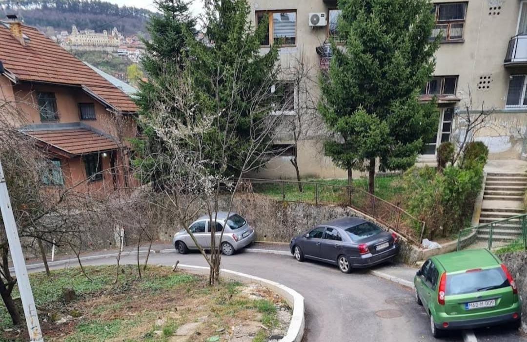 Cozy, Nice & Quiet Apartment Lucky Sarajevo - Free Public Parking 外观 照片